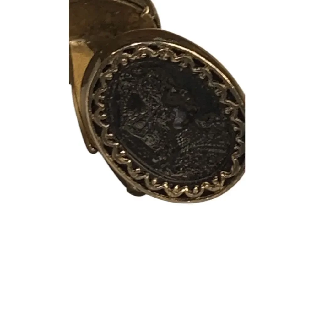 Vintage Signed DaVinci Cufflinks Intaglio Carved Soldier Bullet Back